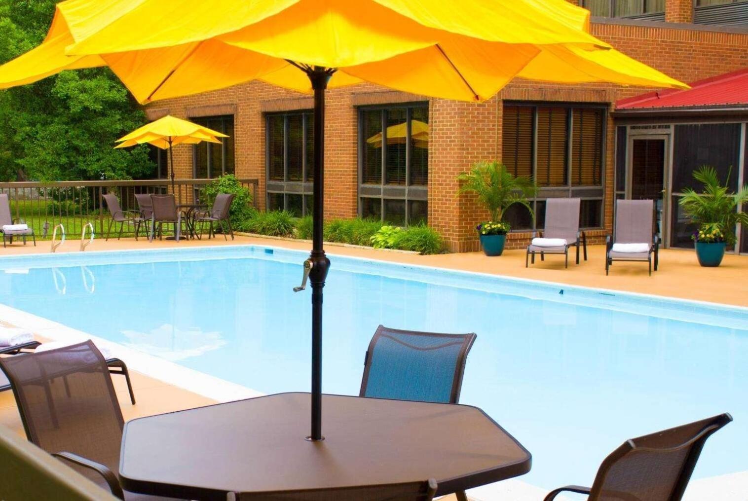 Wyndham Garden Williamsburg Busch Gardens Area Hotel Exterior foto